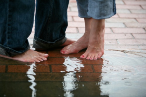 Rainy-Romance-by-magbug-via-istockphoto